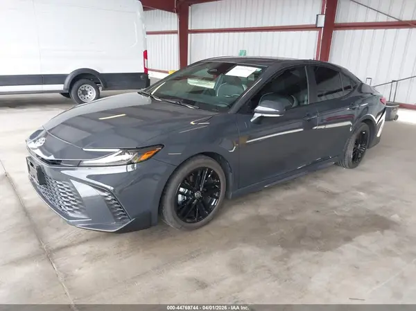 4T1DAACK3SU088504 2025 TOYOTA CAMRY - Image 2