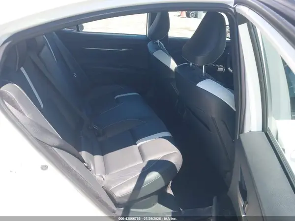 4T1DAACK3SU091967 2025 TOYOTA CAMRY - Image 8