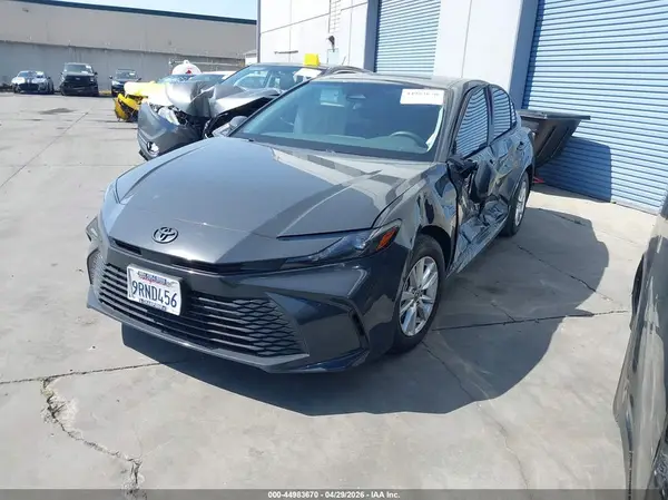 4T1DAACK3SU092228 2025 TOYOTA CAMRY - Image 2