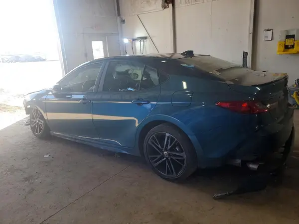 4T1DAACK3SU094268 2025 TOYOTA CAMRY - Image 2