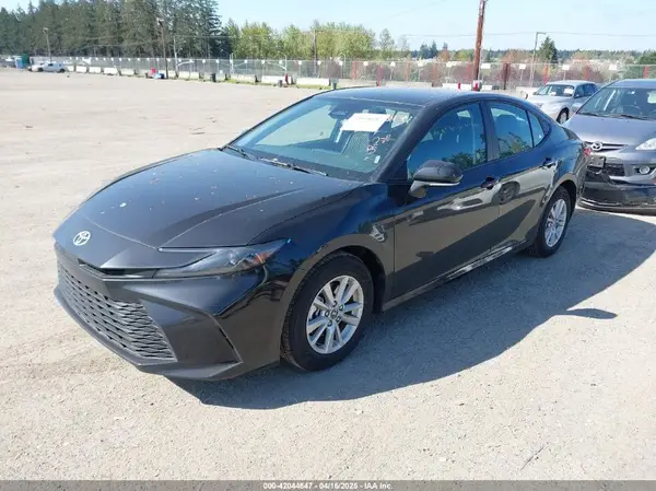 4T1DAACK3SU101641 2025 TOYOTA CAMRY - Image 2