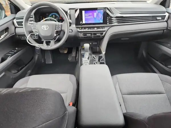 4T1DAACK3SU106807 2025 TOYOTA CAMRY - Image 8