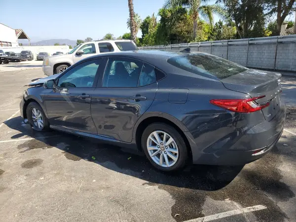 4T1DAACK3SU115667 2025 TOYOTA CAMRY - Image 2