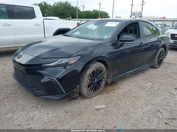 4T1DAACK3SU115829 2025 TOYOTA CAMRY - Image 2
