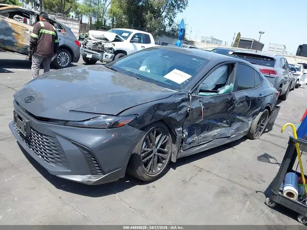 4T1DAACK3SU118634 2025 TOYOTA CAMRY - Image 2