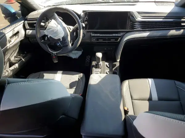 4T1DAACK3SU118889 2025 TOYOTA CAMRY - Image 8