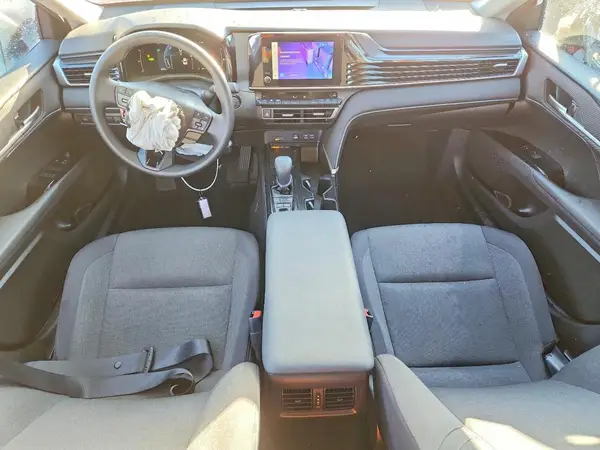 4T1DAACK3SU120111 2025 TOYOTA CAMRY - Image 8