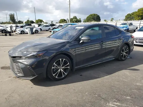 4T1DAACK3SU120545 2025 TOYOTA CAMRY - Image 1