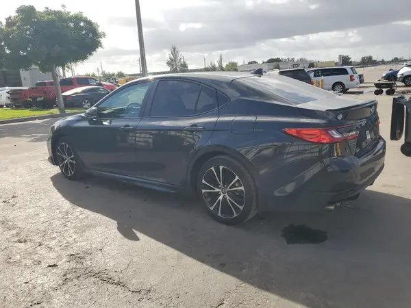4T1DAACK3SU120545 2025 TOYOTA CAMRY - Image 2