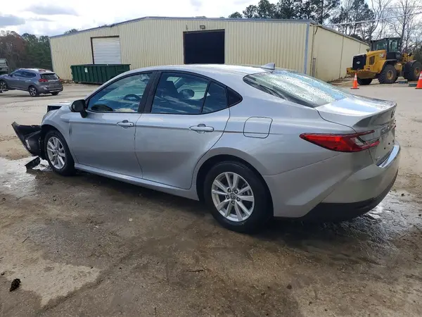 4T1DAACK3SU121145 2025 TOYOTA CAMRY - Image 2