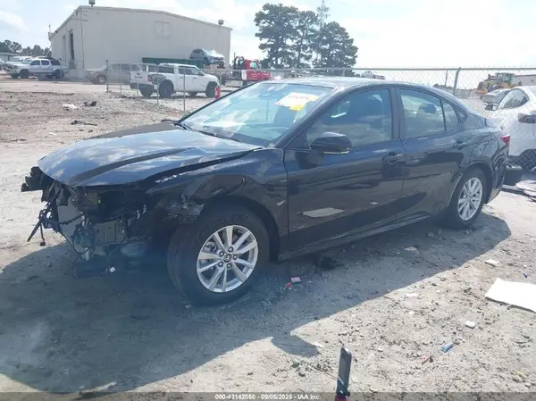4T1DAACK3SU124286 2025 TOYOTA CAMRY - Image 2