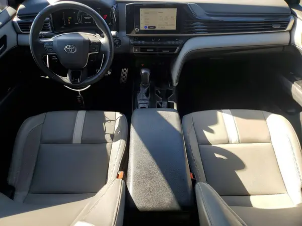 4T1DAACK3SU126152 2025 TOYOTA CAMRY - Image 8