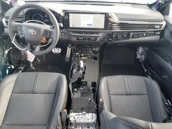 4T1DAACK3SU128581 2025 TOYOTA CAMRY - Image 8