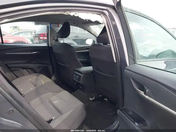 4T1DAACK3SU130511 2025 TOYOTA CAMRY - Image 8
