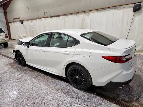 4T1DAACK3SU131481 2025 TOYOTA CAMRY - Image 2