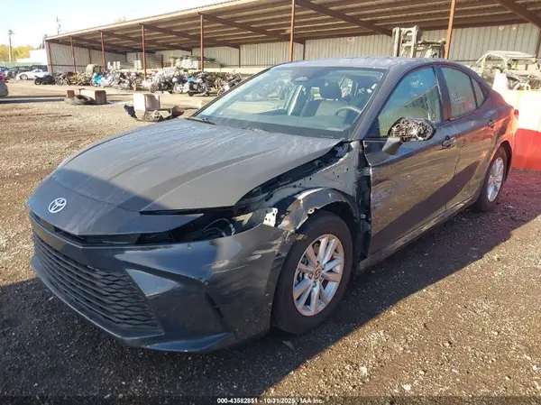 4T1DAACK3SU132968 2025 TOYOTA CAMRY - Image 2
