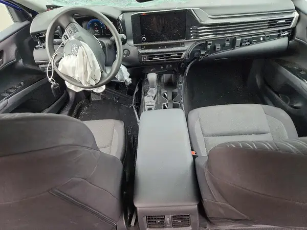 4T1DAACK3SU135871 2025 TOYOTA CAMRY - Image 8