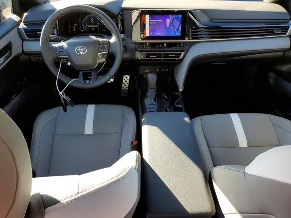 4T1DAACK3SU137927 2025 TOYOTA CAMRY - Image 8