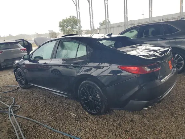 4T1DAACK3SU141928 2025 TOYOTA CAMRY - Image 2