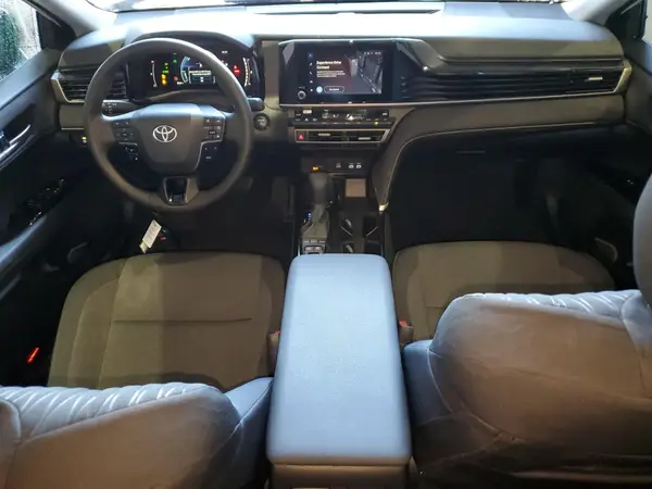 4T1DAACK3SU144750 2025 TOYOTA CAMRY - Image 8
