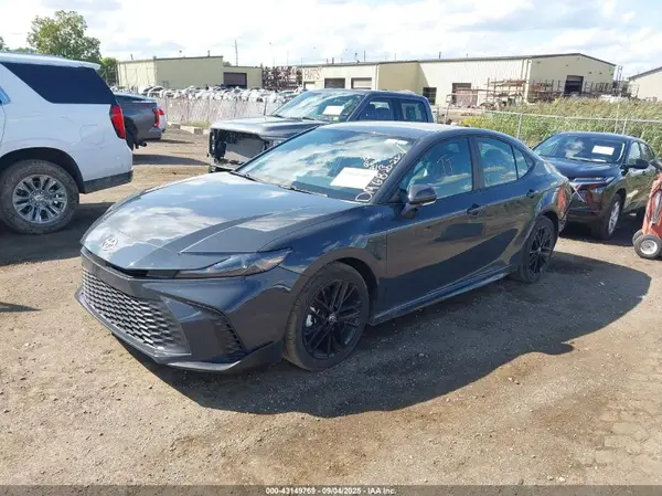 4T1DAACK3SU145445 2025 TOYOTA CAMRY - Image 2