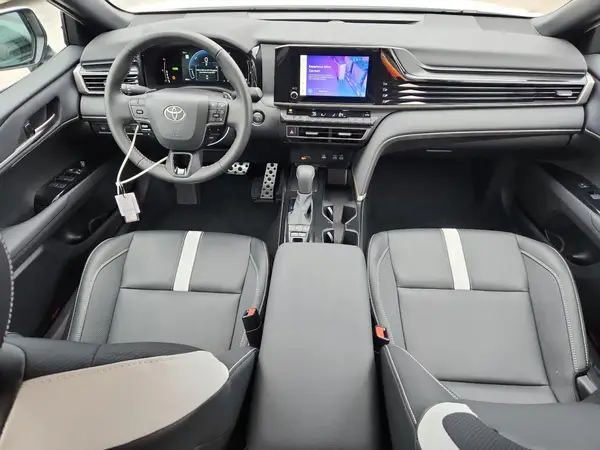 4T1DAACK3SU146109 2025 TOYOTA CAMRY - Image 8