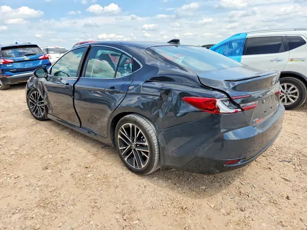 4T1DAACK3SU147521 2025 TOYOTA CAMRY - Image 2