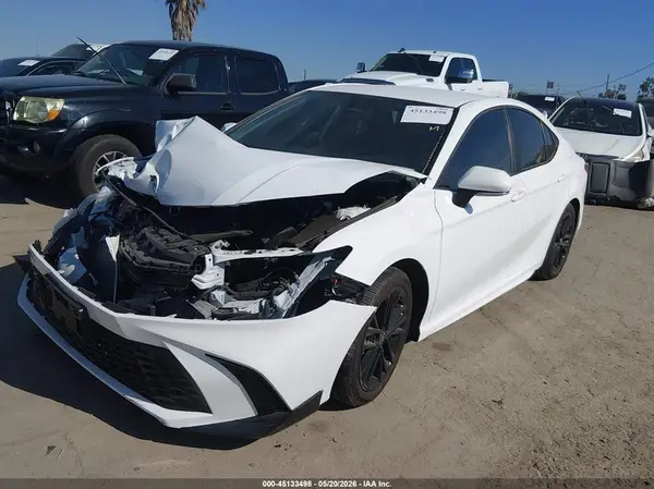 4T1DAACK3SU147695 2025 TOYOTA CAMRY - Image 2