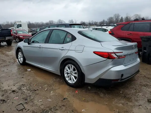 4T1DAACK3SU150290 2025 TOYOTA CAMRY - Image 2