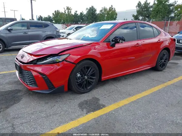 4T1DAACK3SU152279 2025 TOYOTA CAMRY - Image 2