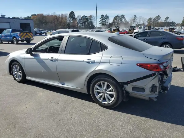 4T1DAACK3SU162360 2025 TOYOTA CAMRY - Image 2