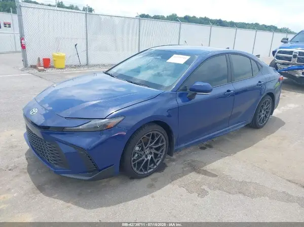 4T1DAACK3SU162973 2025 TOYOTA CAMRY - Image 2