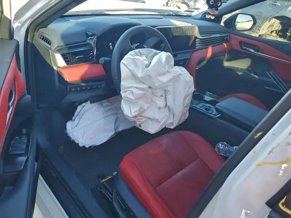4T1DAACK3SU163962 2025 TOYOTA CAMRY - Image 8