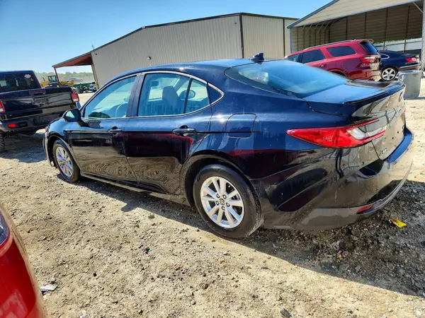 4T1DAACK3SU167865 2025 TOYOTA CAMRY - Image 2