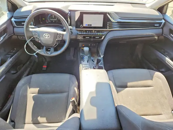 4T1DAACK3SU167865 2025 TOYOTA CAMRY - Image 8