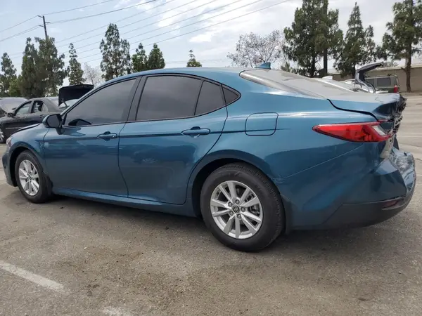 4T1DAACK3SU170314 2025 TOYOTA CAMRY - Image 2