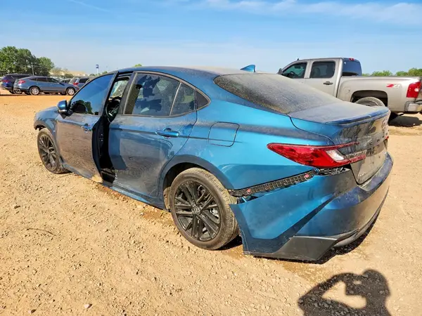 4T1DAACK3SU175951 2025 TOYOTA CAMRY - Image 2