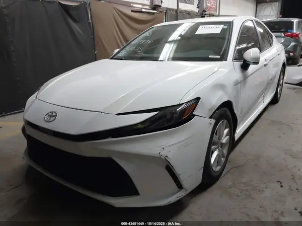 4T1DAACK3SU177330 2025 TOYOTA CAMRY - Image 2