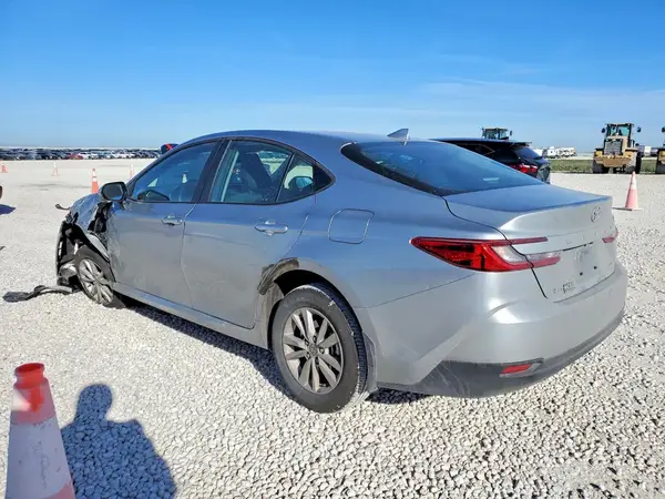 4T1DAACK3SU178980 2025 TOYOTA CAMRY - Image 2
