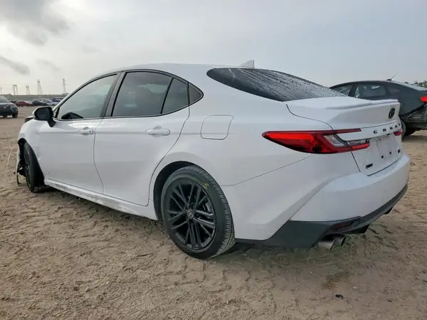 4T1DAACK3SU180177 2025 TOYOTA CAMRY - Image 2