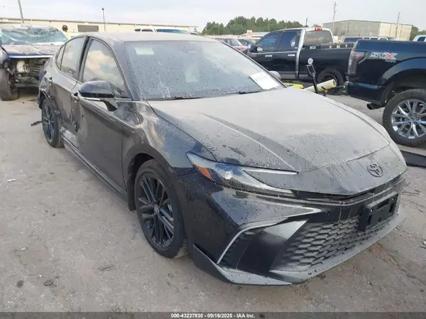 4T1DAACK3SU194421 2025 TOYOTA CAMRY - Image 1