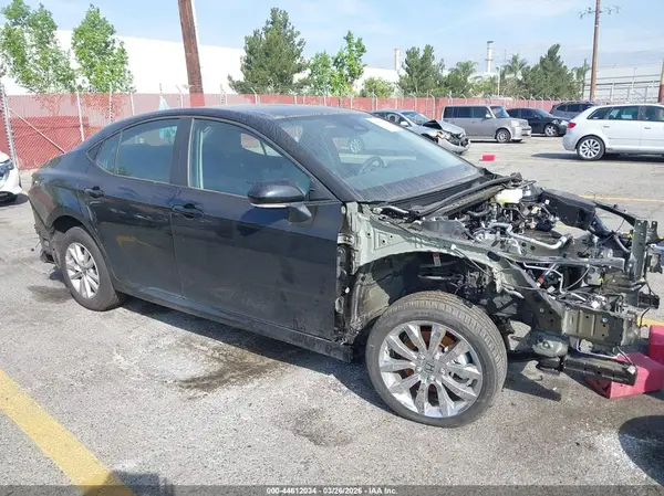 4T1DAACK3SU199733 2025 TOYOTA CAMRY - Image 1