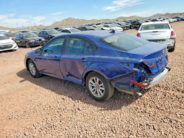4T1DAACK3SU203070 2025 TOYOTA CAMRY - Image 2