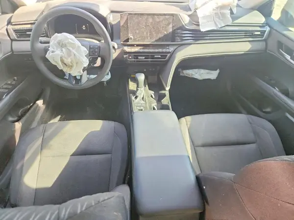 4T1DAACK3SU207104 2025 TOYOTA CAMRY - Image 8