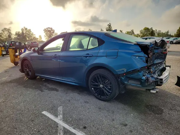 4T1DAACK3SU207605 2025 TOYOTA CAMRY - Image 2