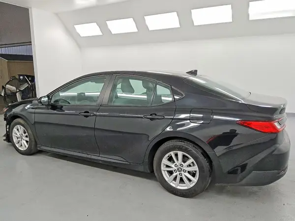 4T1DAACK3SU502946 2025 TOYOTA CAMRY - Image 2