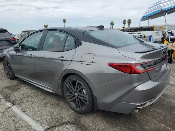 4T1DAACK3SU508505 2025 TOYOTA CAMRY - Image 2