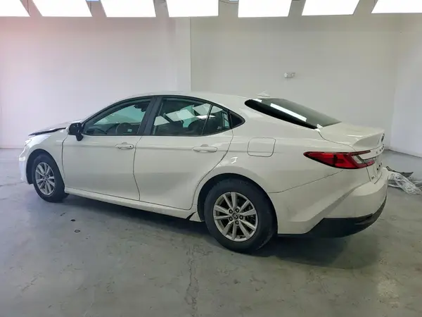 4T1DAACK3SU510030 2025 TOYOTA CAMRY - Image 2