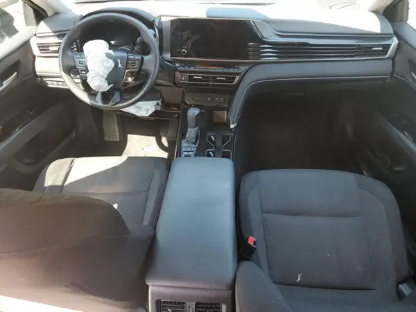 4T1DAACK3SU510173 2025 TOYOTA CAMRY - Image 8