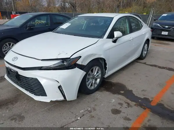 4T1DAACK3SU510898 2025 TOYOTA CAMRY - Image 2